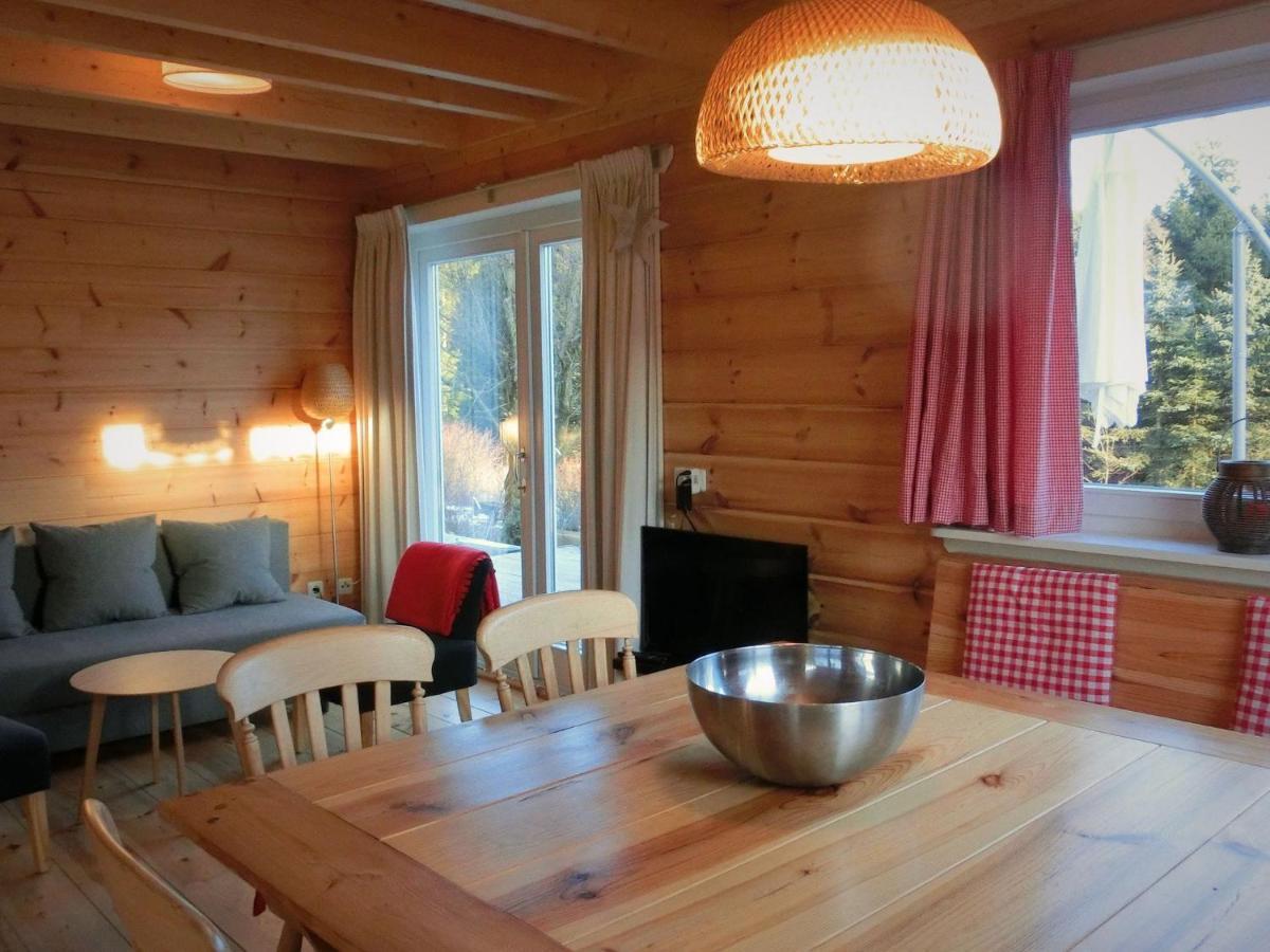 Wooden House With Sauna In K Stelberg Medebach Exterior foto
