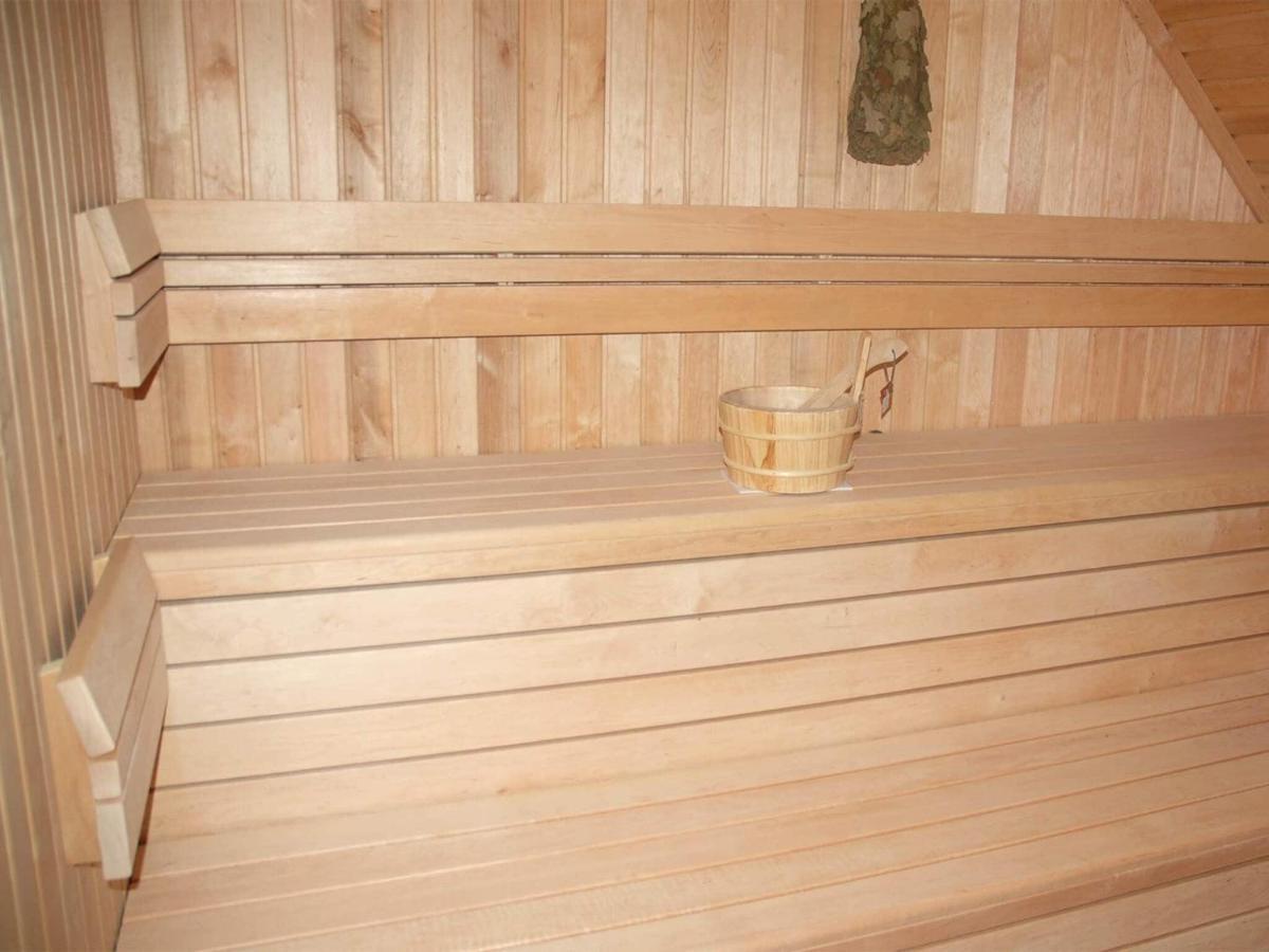Wooden House With Sauna In K Stelberg Medebach Exterior foto